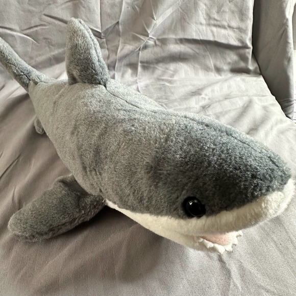 WILD REPUBLIC Gray Shark Plush 15" - Picture 5 of 13